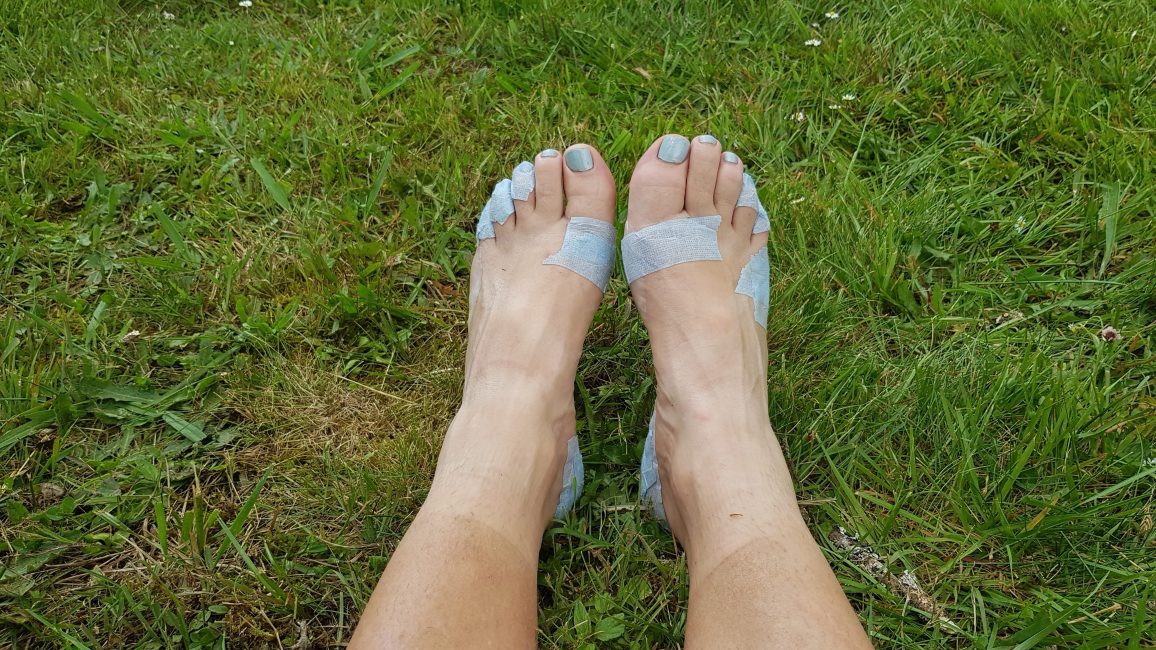 Te Araroa Trail Taping feet for blister prevention
